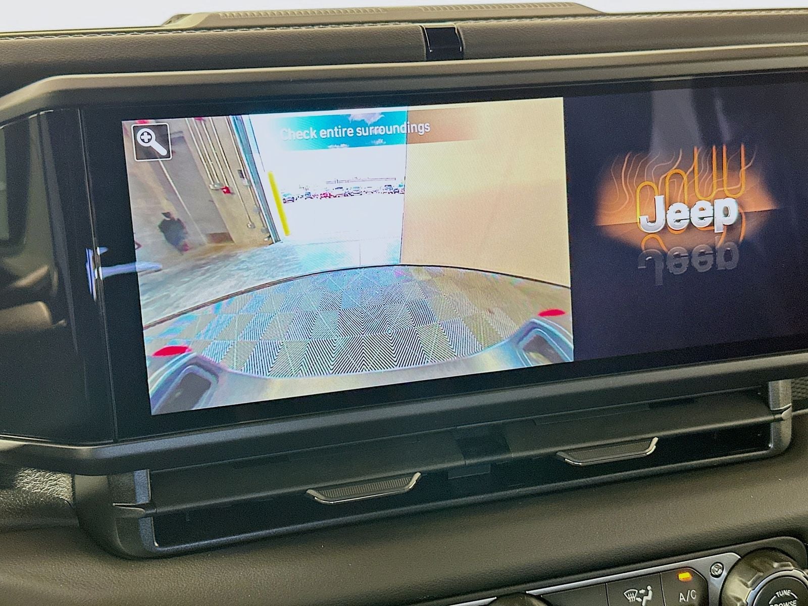 2026 Jeep Gladiator GLADIATOR SHADOW OPS 4X4