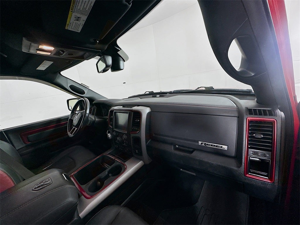 2017 RAM 1500 Rebel Crew Cab 4x4 5'7' Box