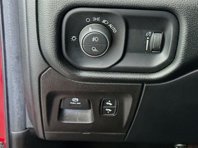 2022 RAM 1500 Big Horn Quad Cab 4x2 6'4' Box
