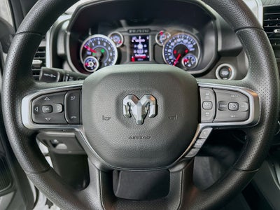 2025 RAM Ram 1500 RAM 1500 BIG HORN CREW CAB 4X4 5'7' BOX