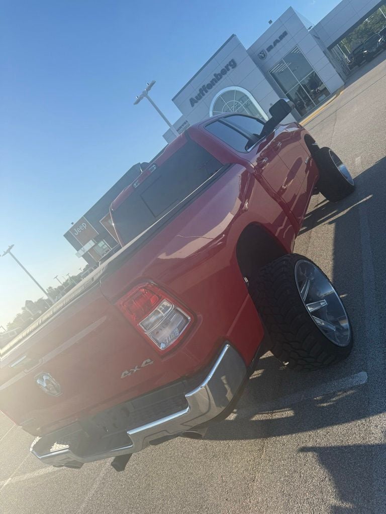 2019 RAM 1500 Big Horn/Lone Star Quad Cab 4x4 6'4' Box