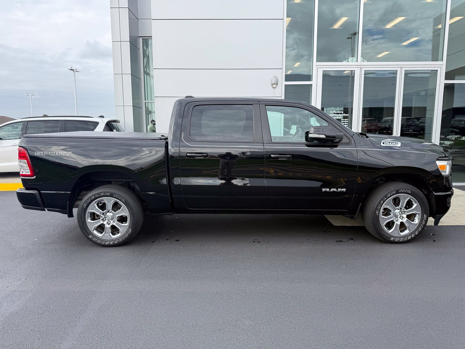 2020 RAM 1500 Big Horn Crew Cab 4x4 5'7' Box
