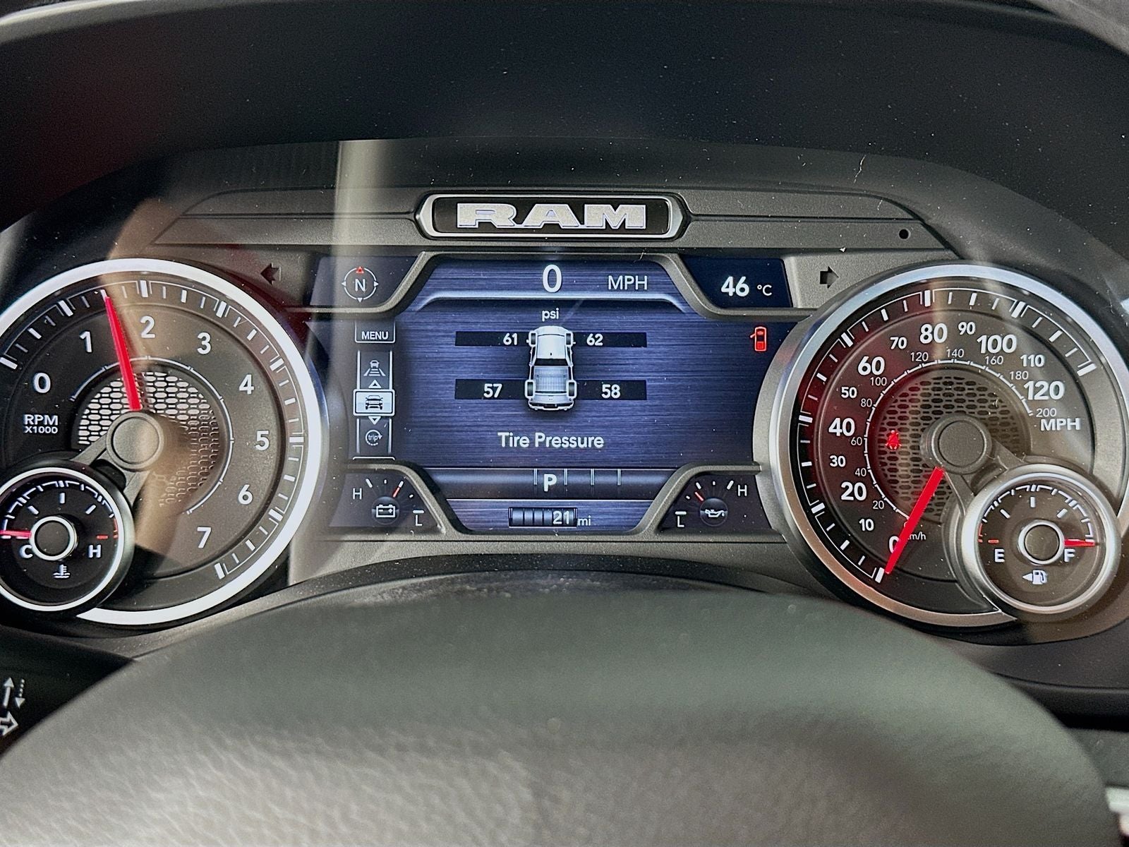 2026 RAM Ram 1500 RAM 1500 WARLOCK CREW CAB 4X4 5'7' BOX
