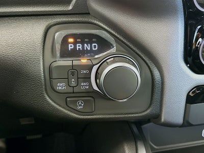 2026 RAM 1500 RAM 1500 EXPRESS CREW CAB 4X4 5'7' BOX