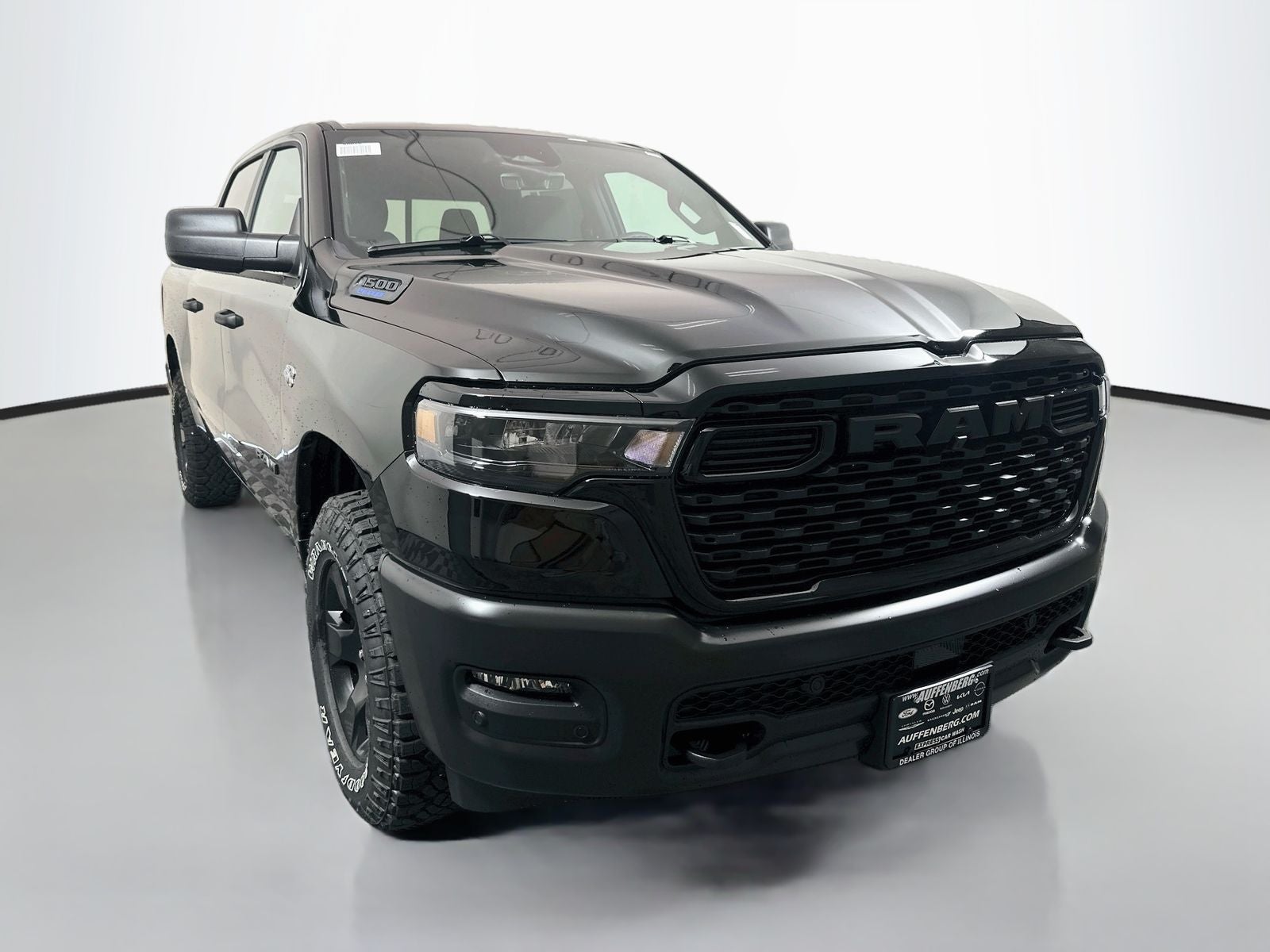 2026 RAM 1500 RAM 1500 WARLOCK CREW CAB 4X4 5'7' BOX