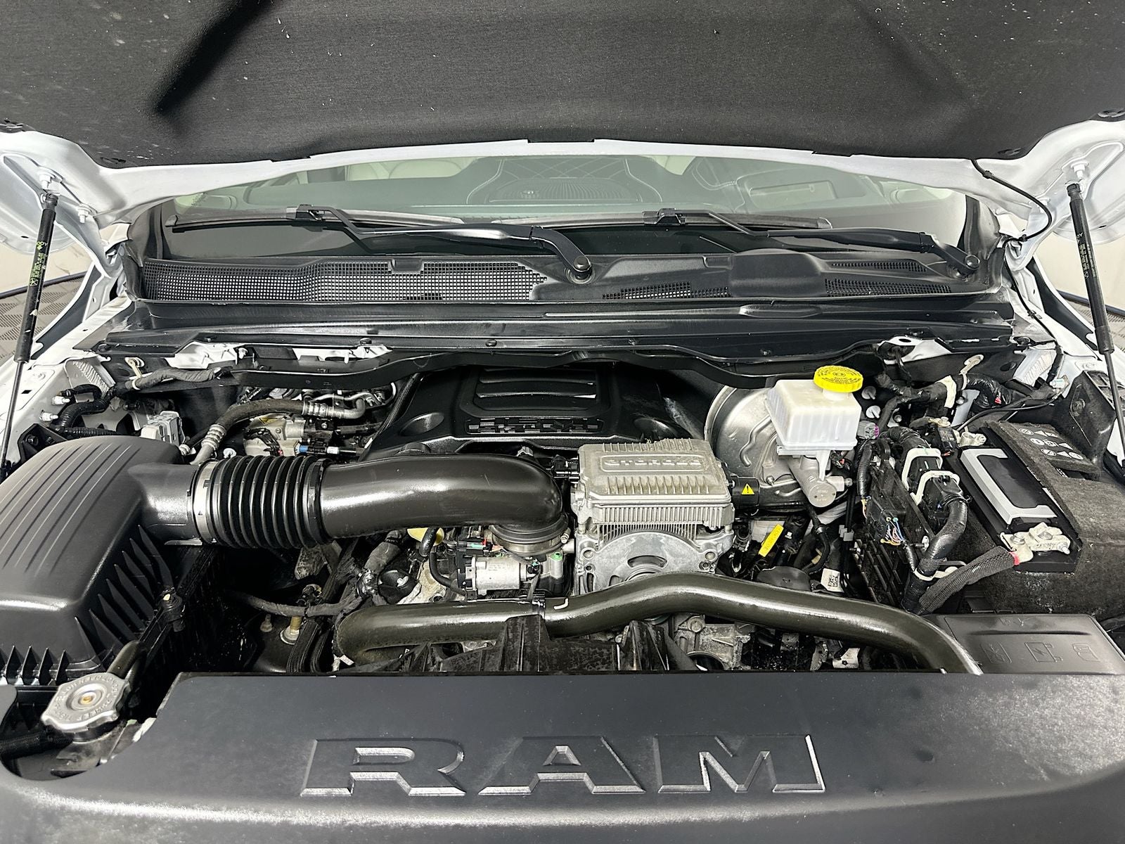 2024 RAM 1500 Limited Crew Cab 4x4 5'7' Box