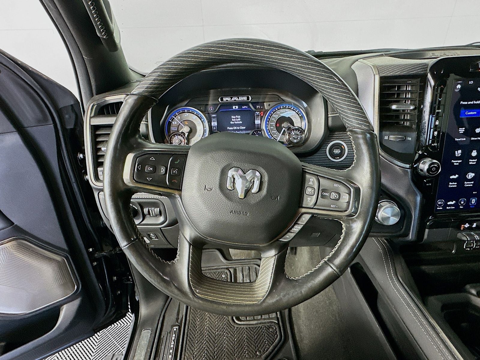 2020 RAM 1500 Limited Crew Cab 4x4 5'7' Box