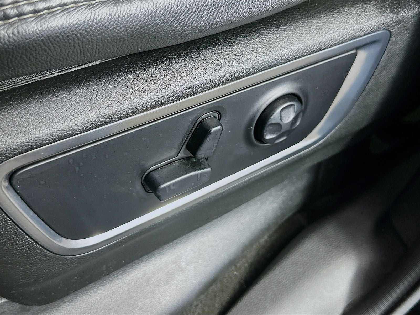 2020 RAM 1500 Limited Crew Cab 4x4 5'7' Box