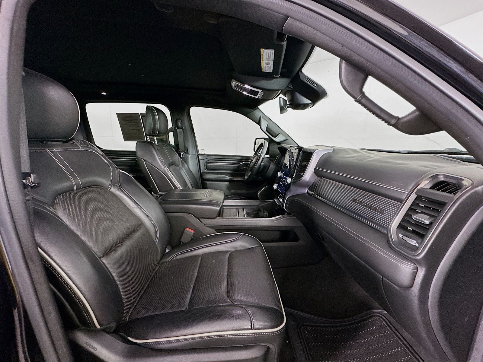 2020 RAM 1500 Limited Crew Cab 4x4 5'7' Box
