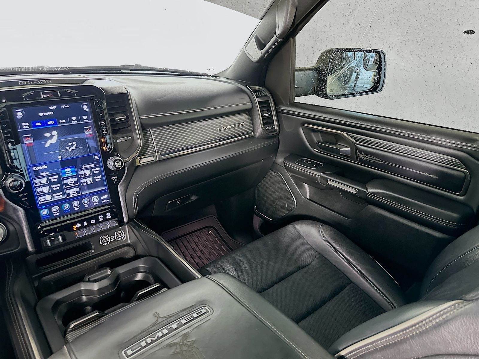 2020 RAM 1500 Limited Crew Cab 4x4 5'7' Box