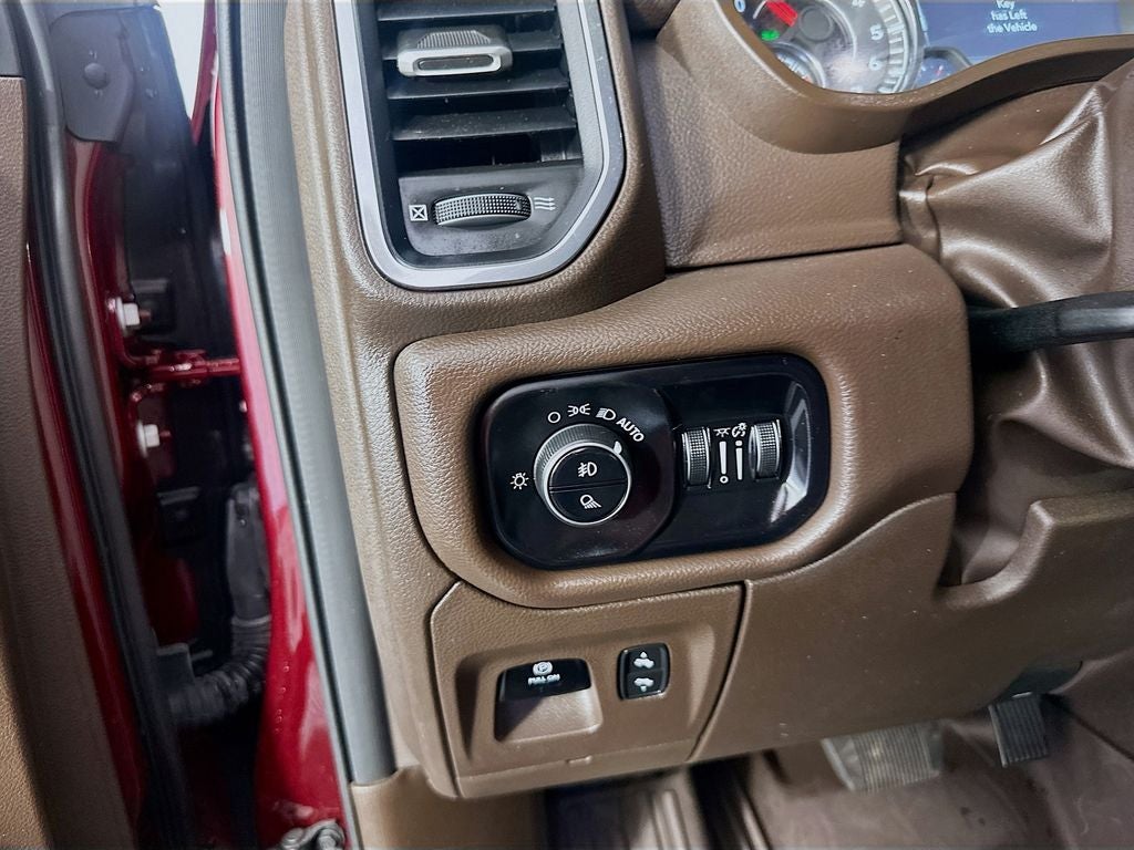 2025 RAM 1500 Laramie Crew Cab 4x4 5'7' Box