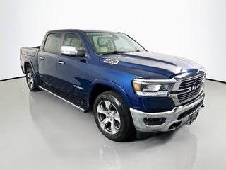 2020 RAM 1500 Laramie Crew Cab 4x4 5'7' Box