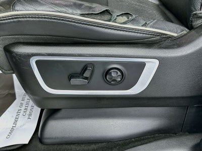 2020 RAM 1500 Laramie Crew Cab 4x4 5'7' Box
