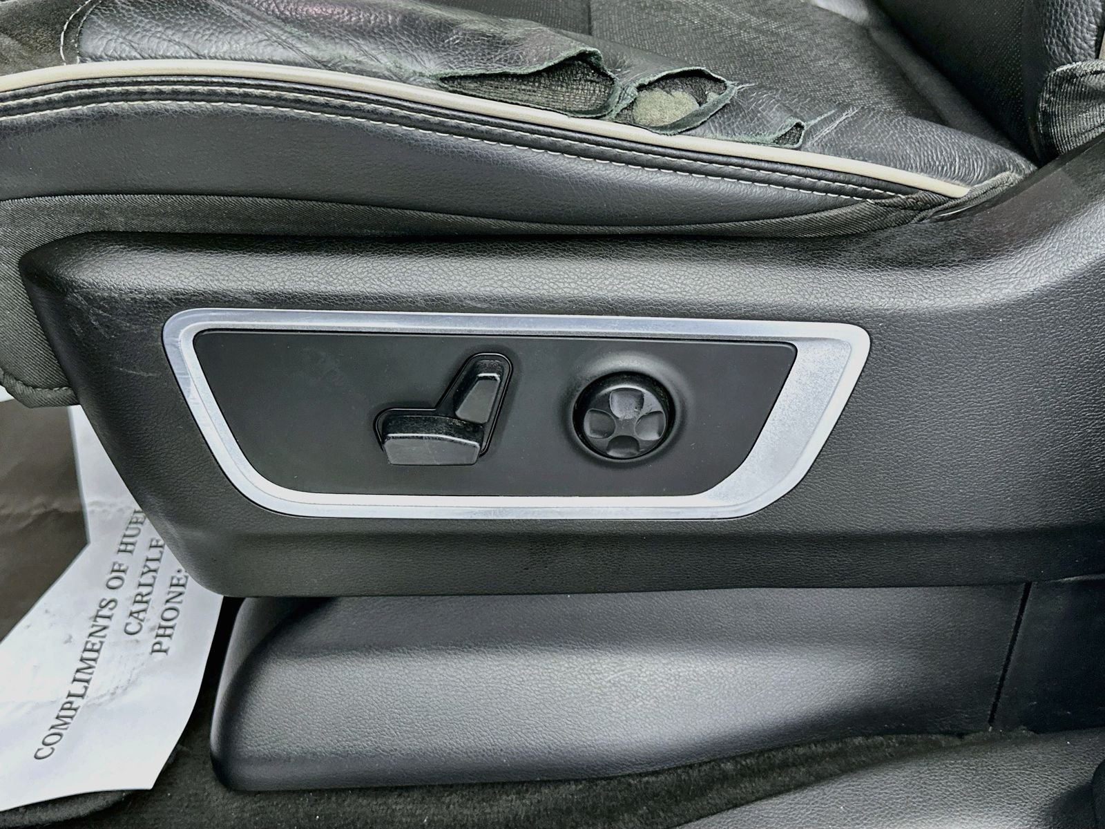 2020 RAM 1500 Laramie Crew Cab 4x4 5'7' Box