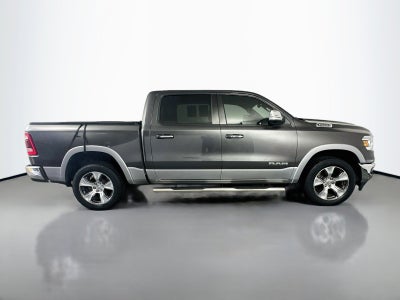 2020 RAM 1500 Laramie Crew Cab 4x4 5'7' Box