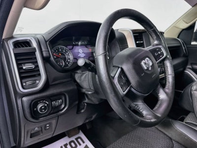2020 RAM 1500 Laramie Crew Cab 4x4 5'7' Box
