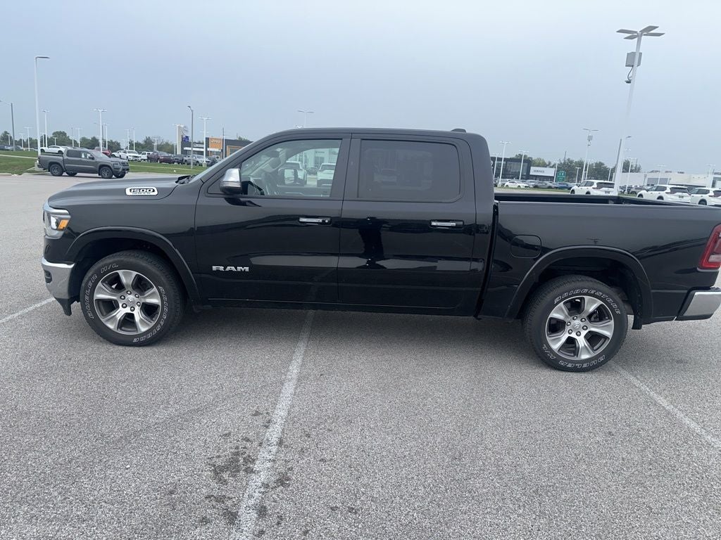 2022 RAM 1500 Laramie Crew Cab 4x4 5'7' Box