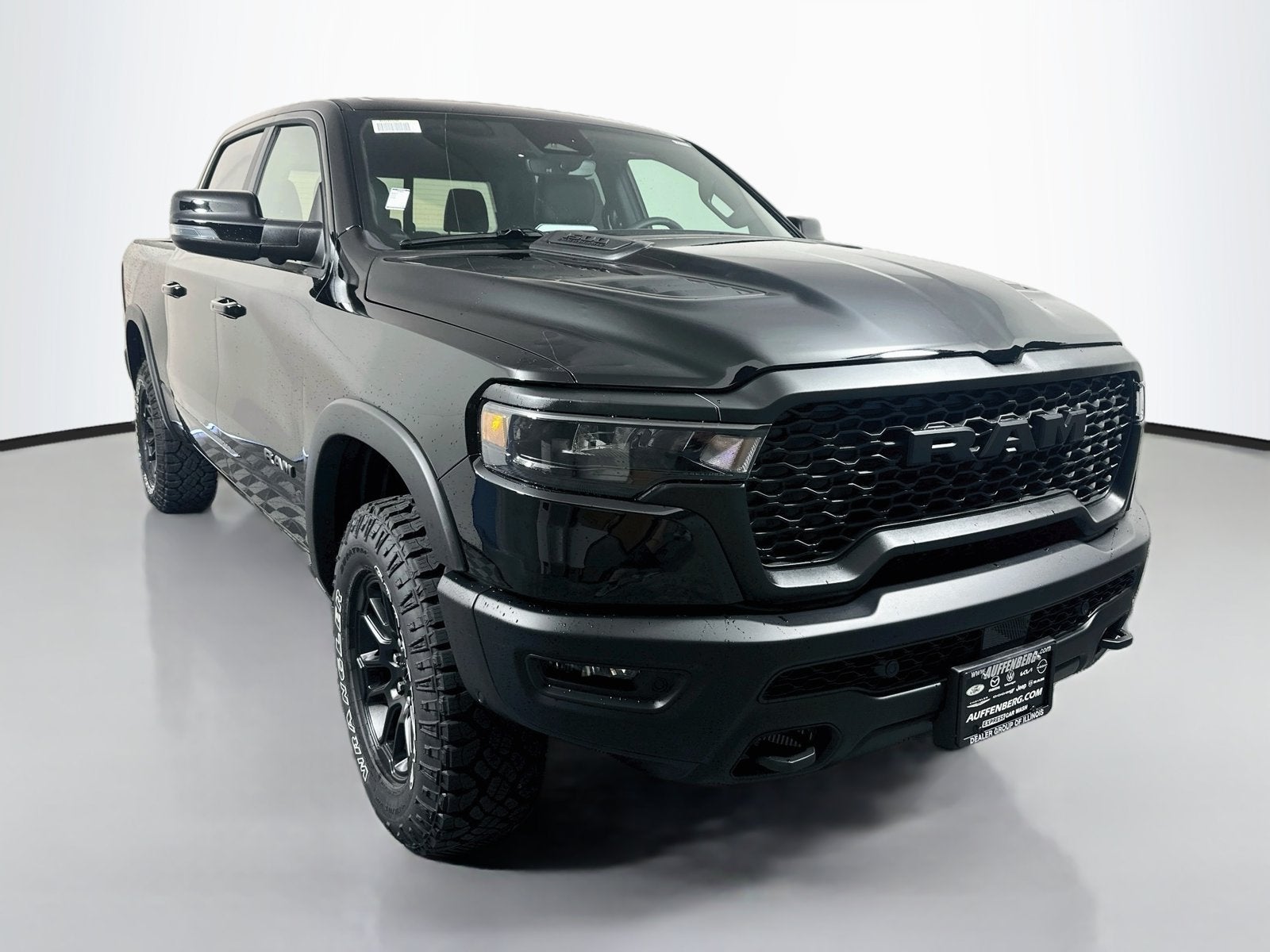 2027 RAM Ram 1500 RAM 1500 REBEL CREW CAB 4X4 5'7' BOX
