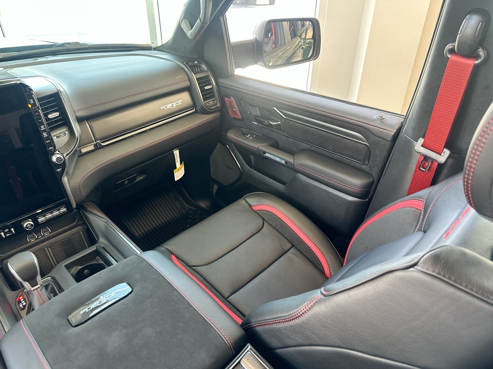 2027 RAM Ram 1500 RAM 1500 TRX SRT CREW CAB 4X4 5'7' BOX