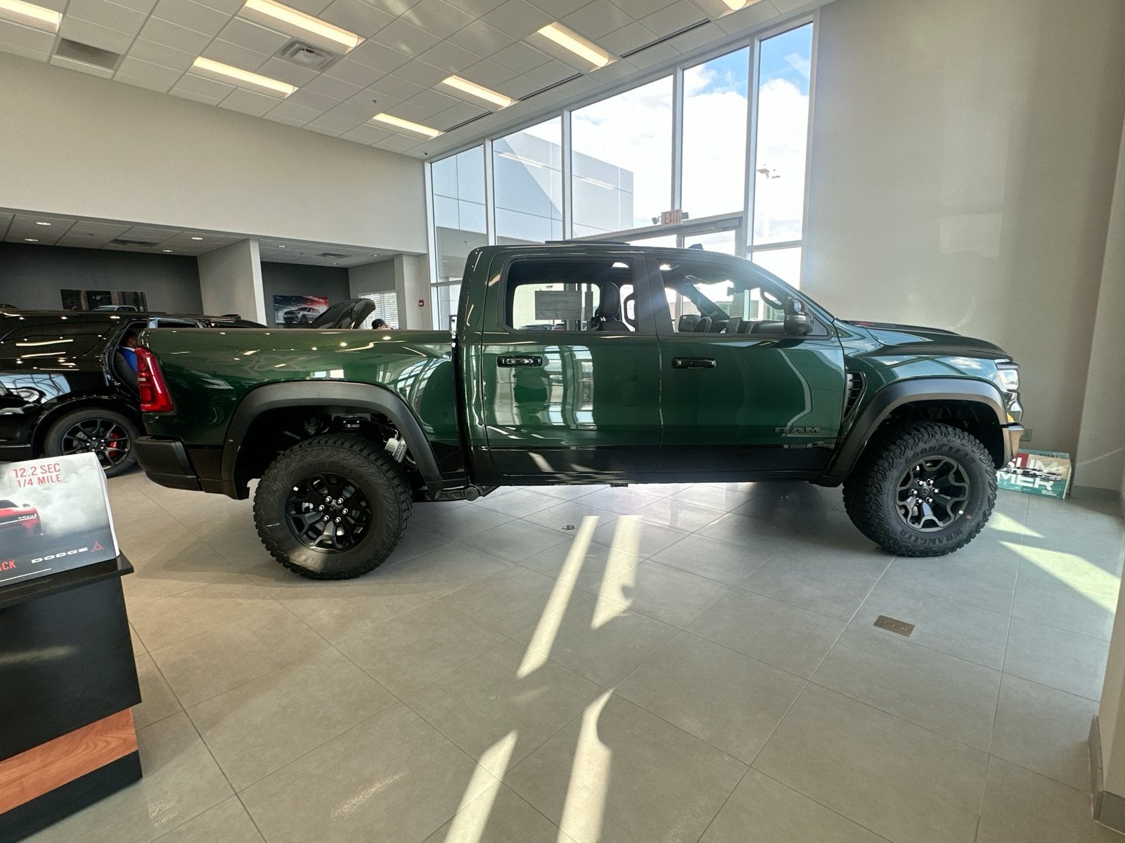2027 RAM Ram 1500 RAM 1500 TRX SRT CREW CAB 4X4 5'7' BOX