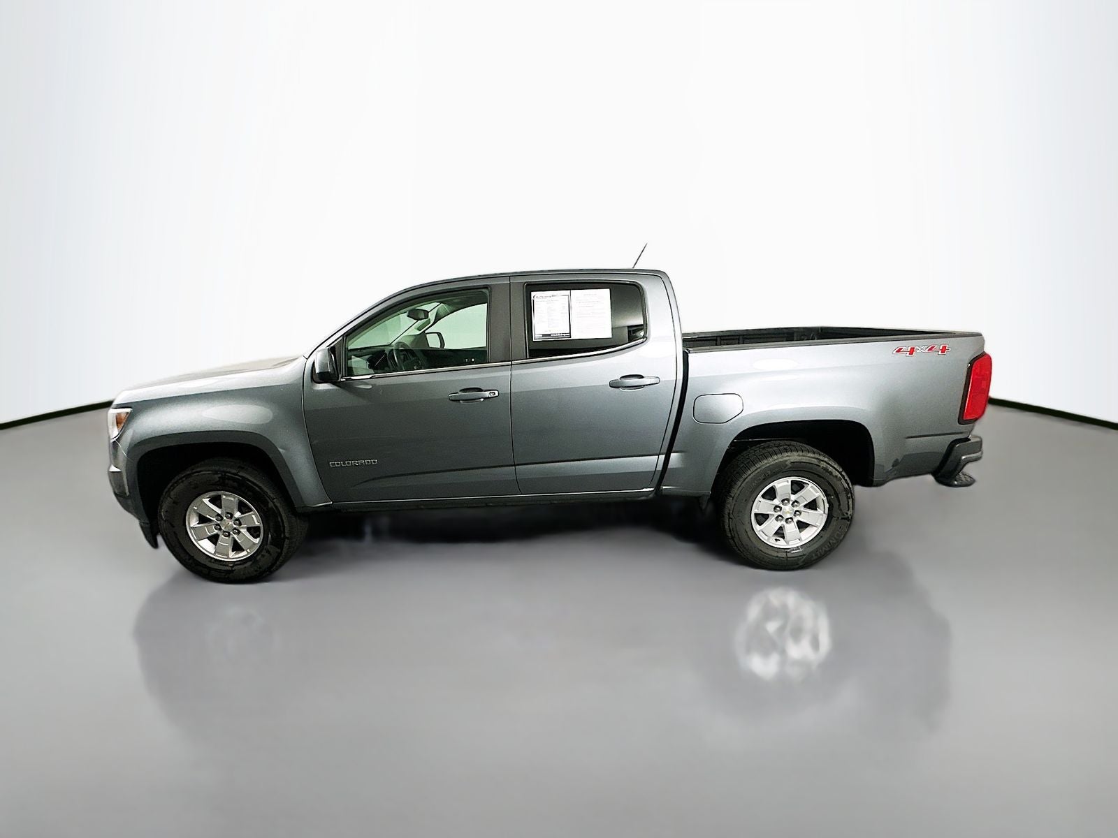 2020 Chevrolet Colorado 4WD Crew Cab Short Box WT