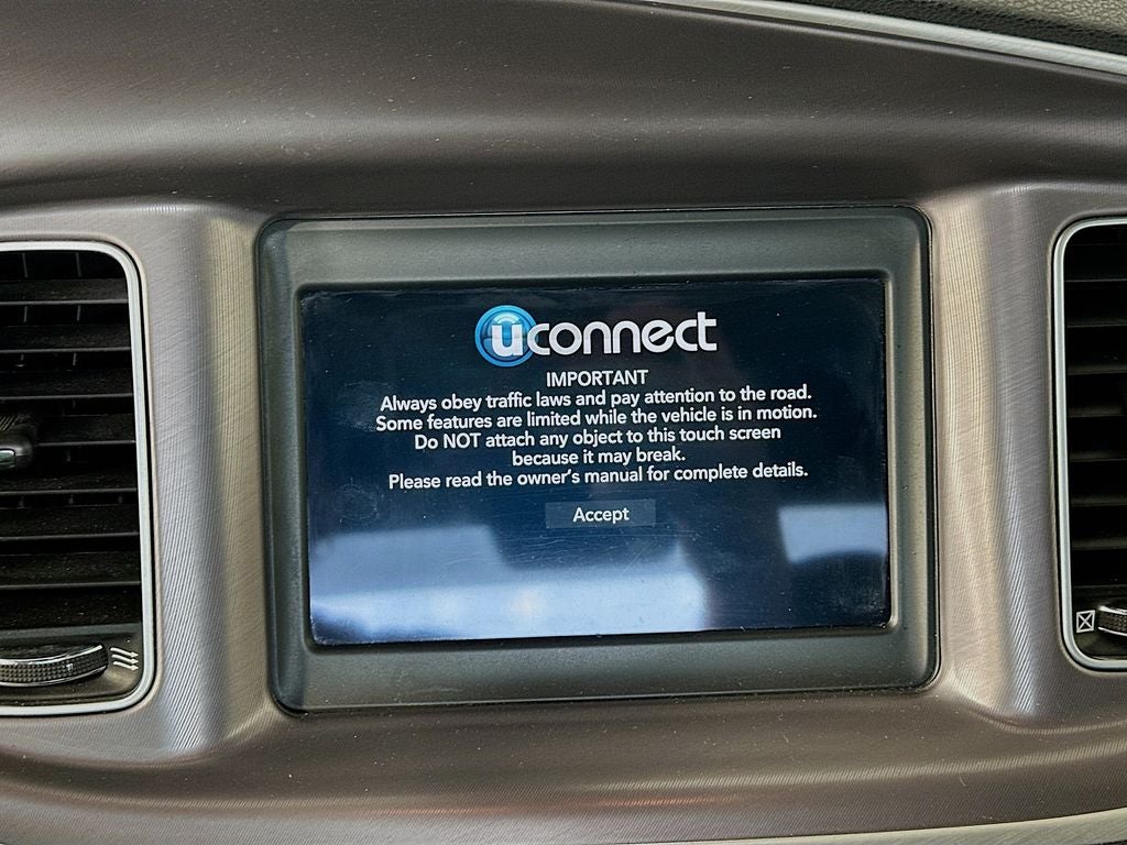 2022 Dodge Charger SXT RWD