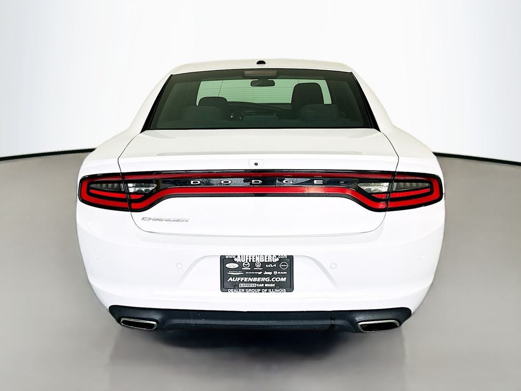 2022 Dodge Charger SXT RWD