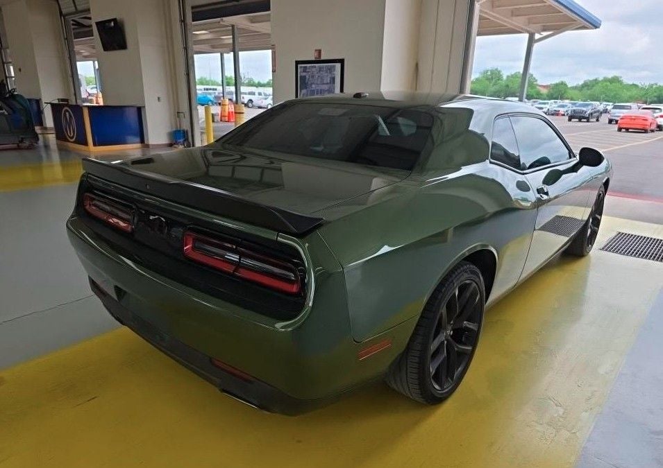 2021 Dodge Challenger SXT