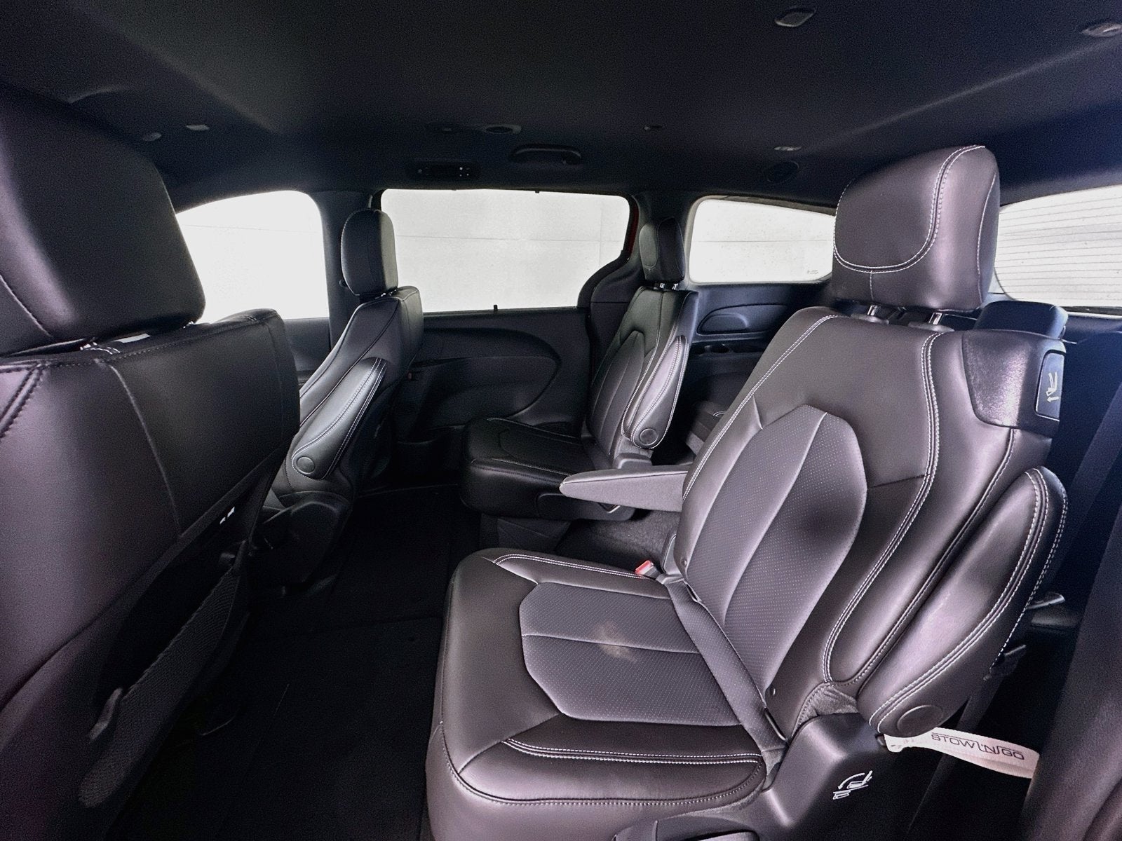 2027 Chrysler Pacifica PACIFICA SELECT