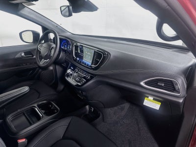 2027 Chrysler Pacifica PACIFICA SELECT