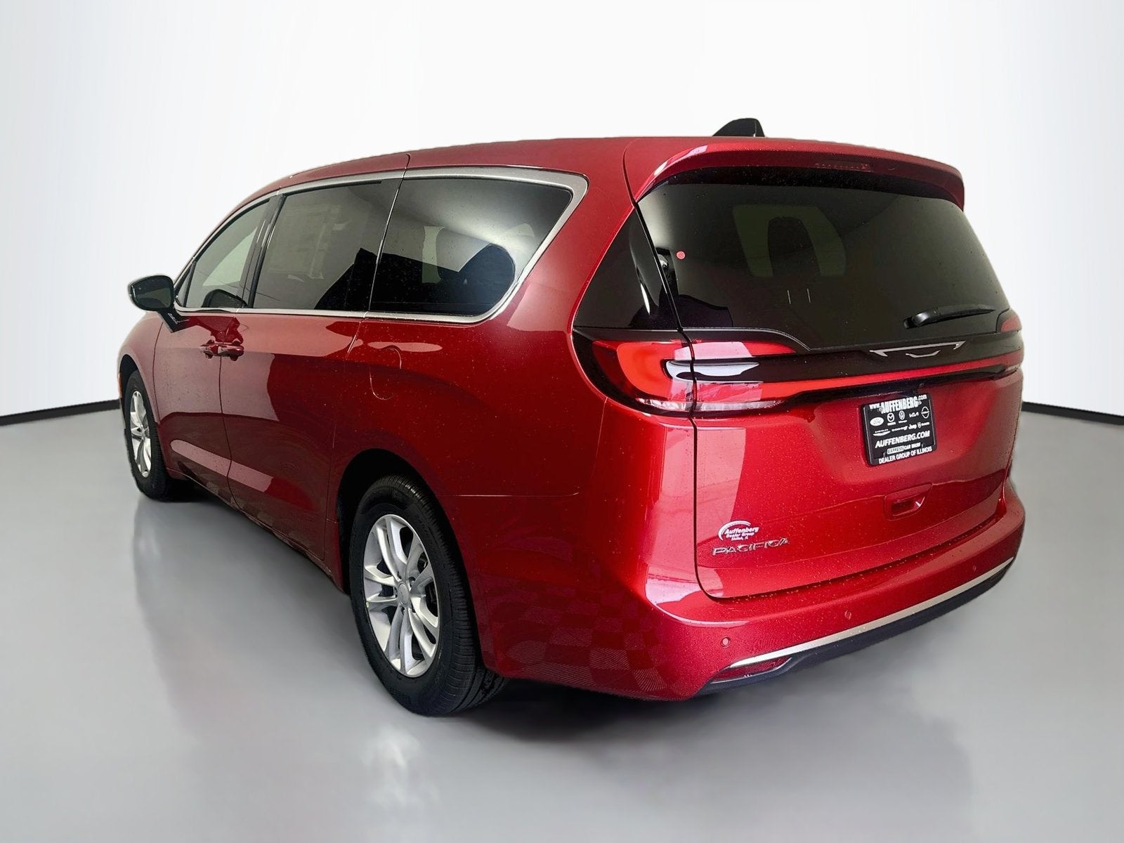 2027 Chrysler Pacifica PACIFICA SELECT