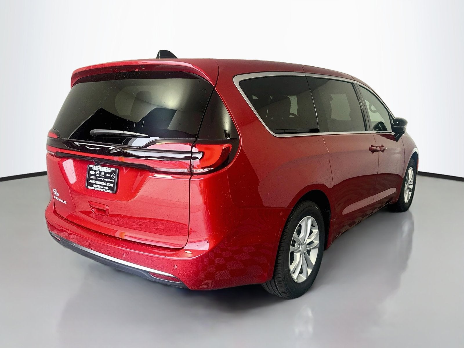 2027 Chrysler Pacifica PACIFICA SELECT