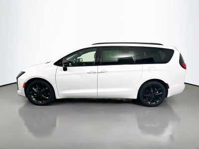 2027 Chrysler Pacifica PACIFICA LIMITED