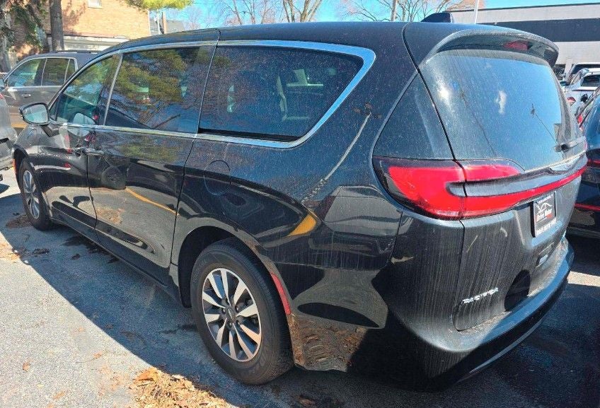2022 Chrysler Pacifica Hybrid Touring L