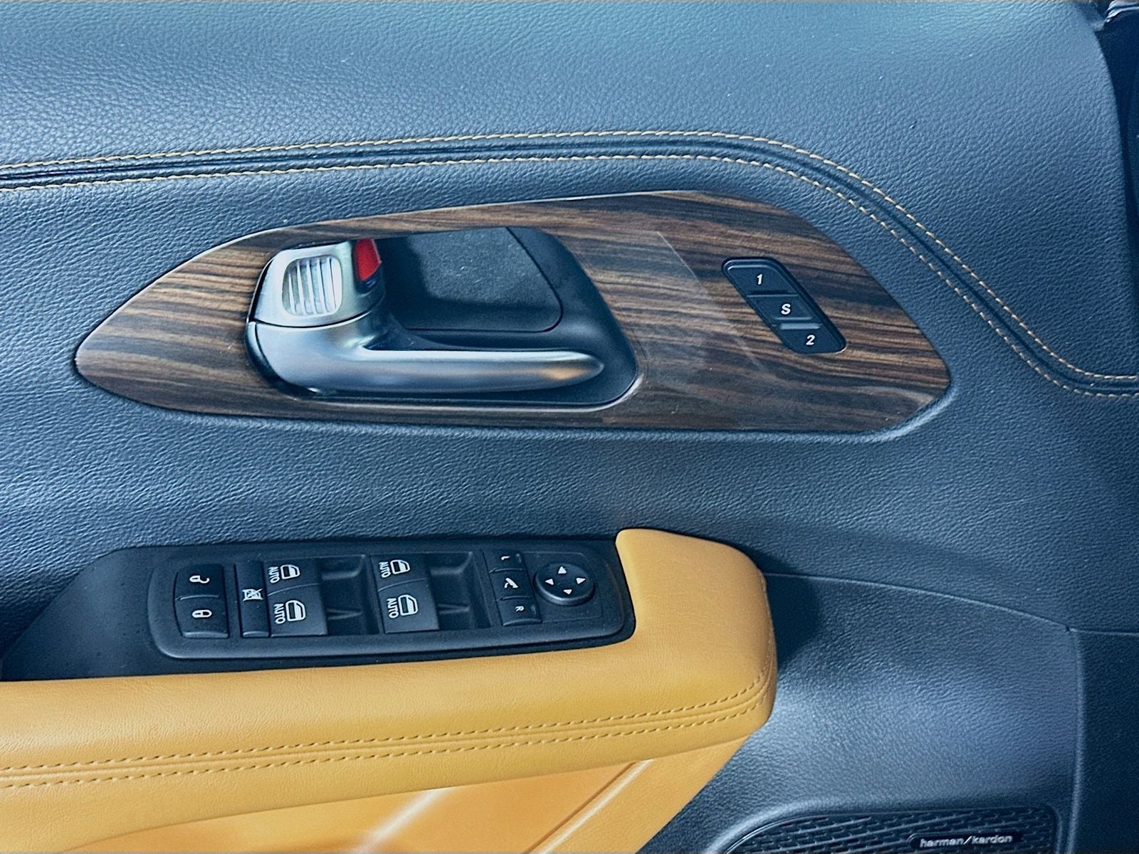 2022 Chrysler Pacifica Hybrid Pinnacle