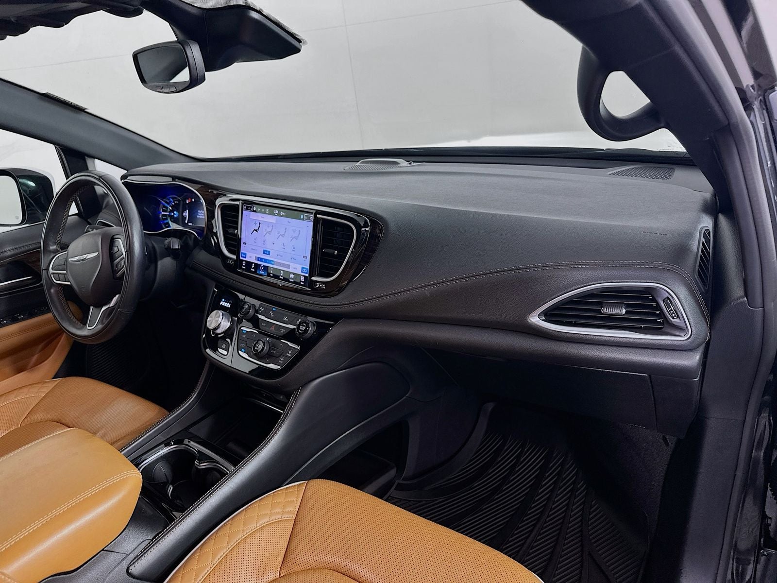 2022 Chrysler Pacifica Hybrid Pinnacle