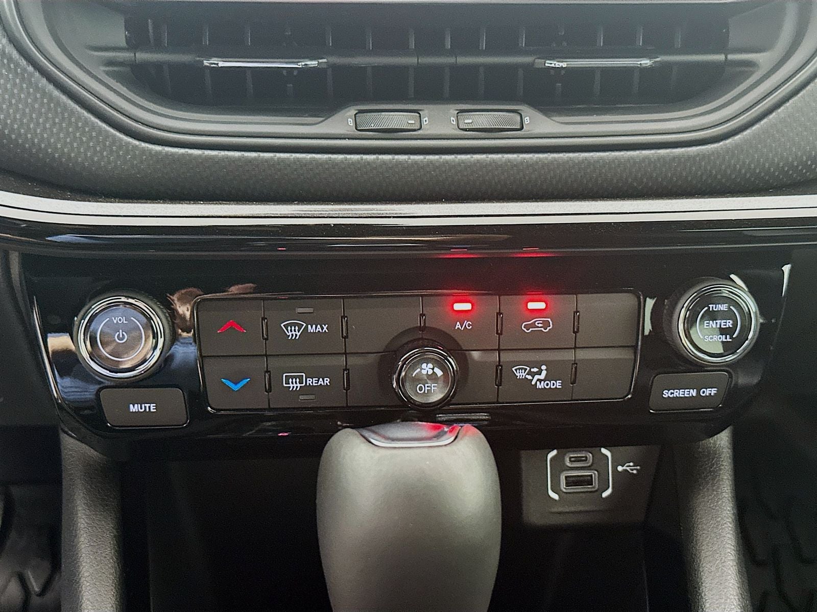 2026 Jeep Compass Altitude - Photo 15