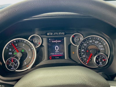 2026 RAM Ram 2500 RAM 2500 BLACK EXPRESS CREW CAB 4X4 6'4' BOX