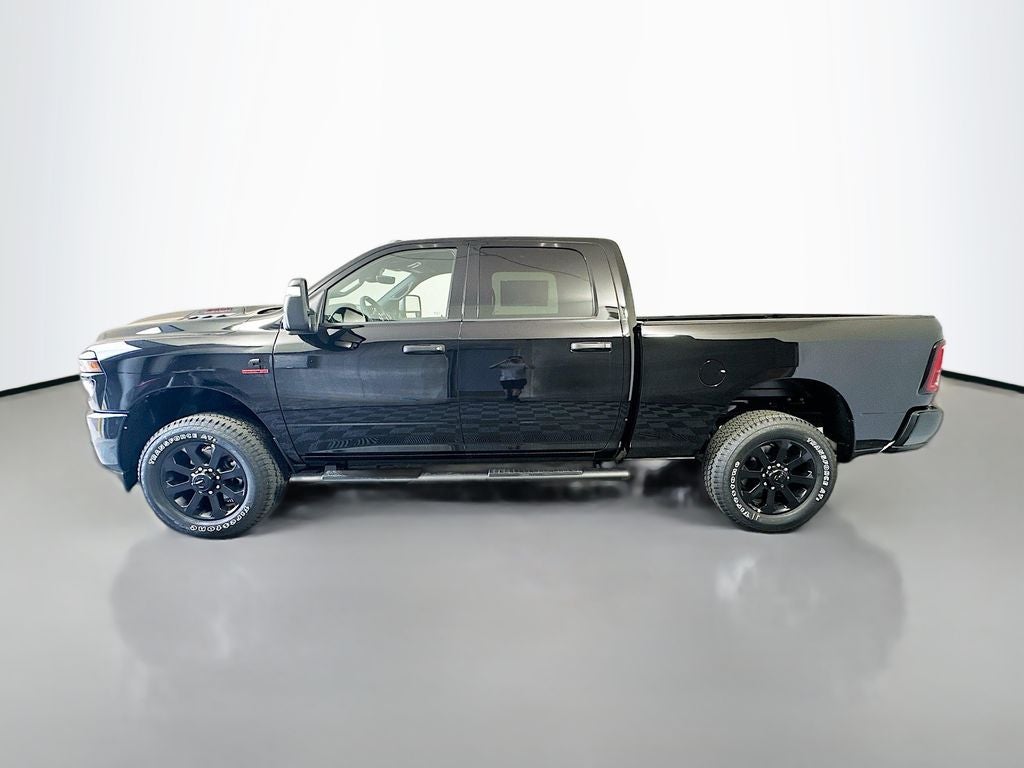 2026 RAM Ram 2500 RAM 2500 BLACK EXPRESS CREW CAB 4X4 6'4' BOX
