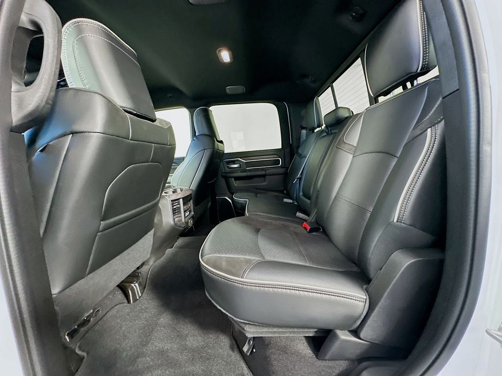 2026 RAM Ram 3500 RAM 3500 LARAMIE CREW CAB 4X4 8' BOX