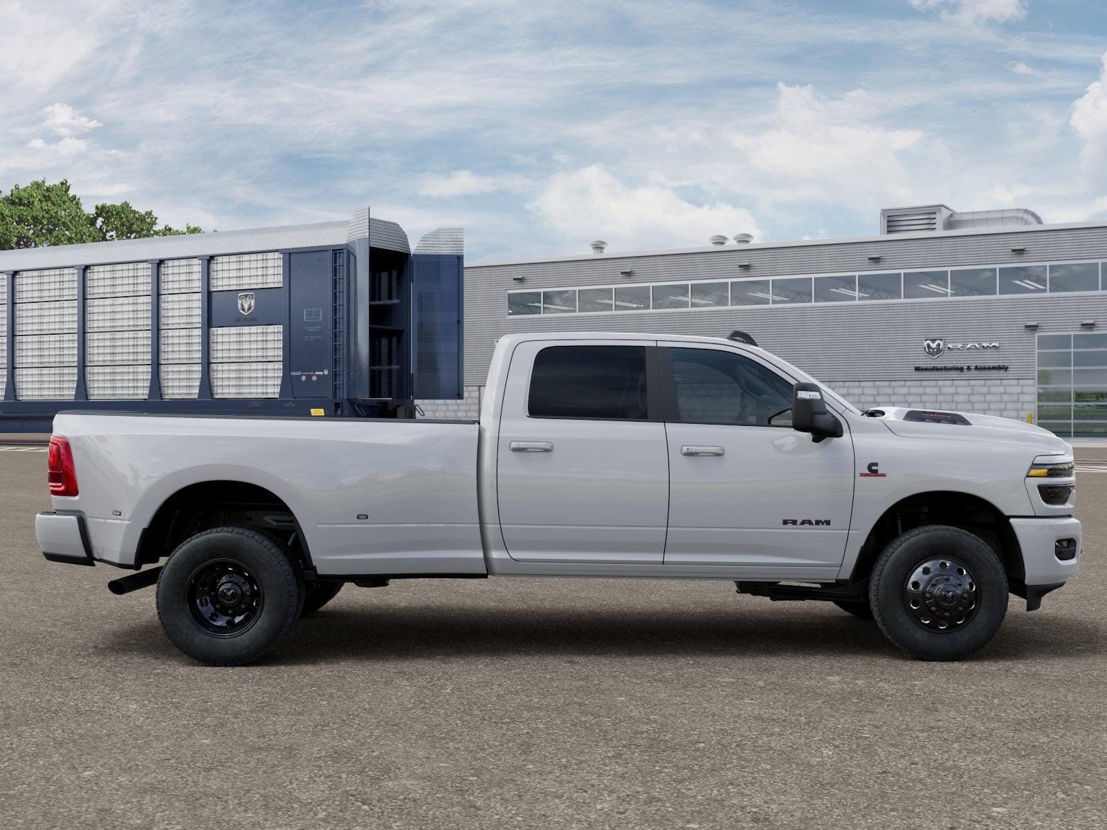 2026 RAM Ram 3500 RAM 3500 LARAMIE CREW CAB 4X4 8' BOX