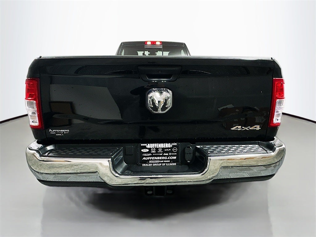 2024 RAM Ram 2500 RAM 2500 TRADESMAN REGULAR CAB 4X4 8' BOX