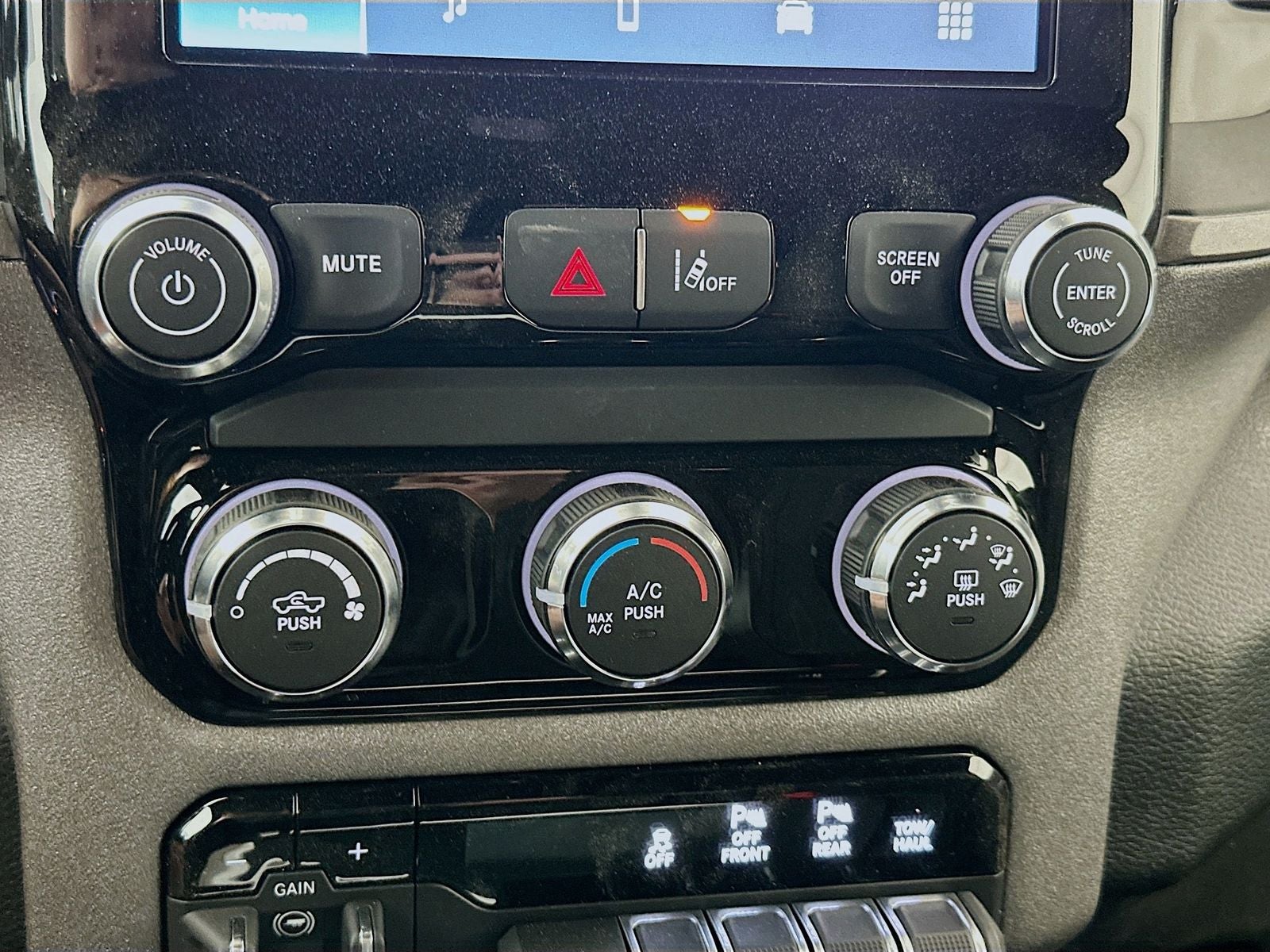 2026 RAM Ram 1500 RAM 1500 WARLOCK CREW CAB 4X4 5'7' BOX