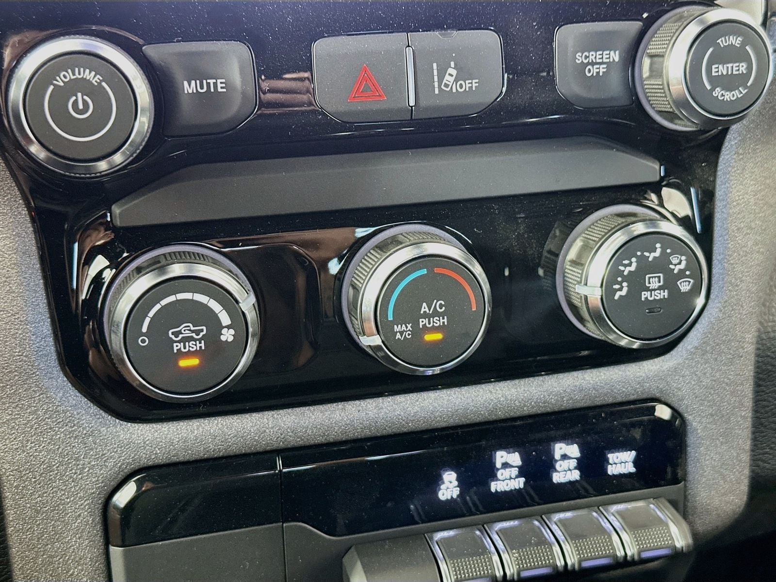 2026 RAM 1500 Express