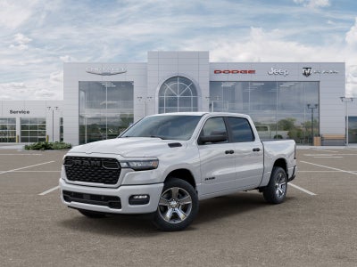2026 RAM Ram 1500 RAM 1500 EXPRESS CREW CAB 4X4 5'7' BOX