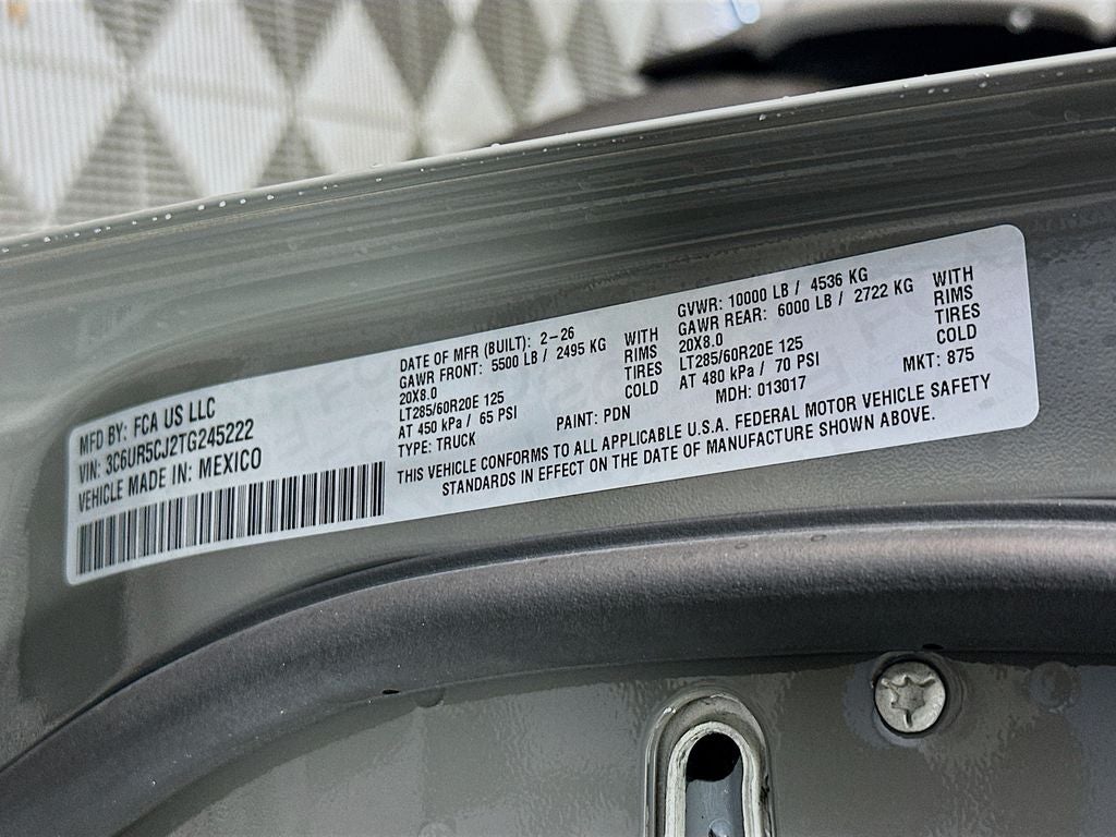 2026 RAM Ram 2500 RAM 2500 BLACK EXPRESS CREW CAB 4X4 6'4' BOX