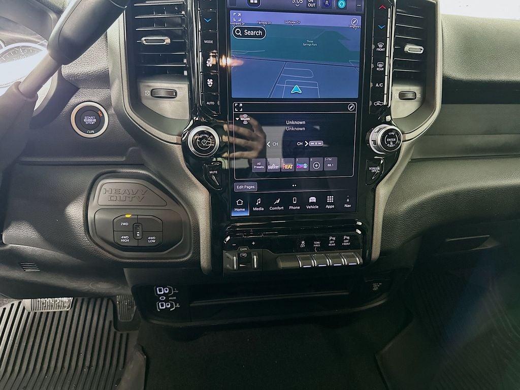 2026 RAM Ram 2500 RAM 2500 BLACK EXPRESS CREW CAB 4X4 6'4' BOX