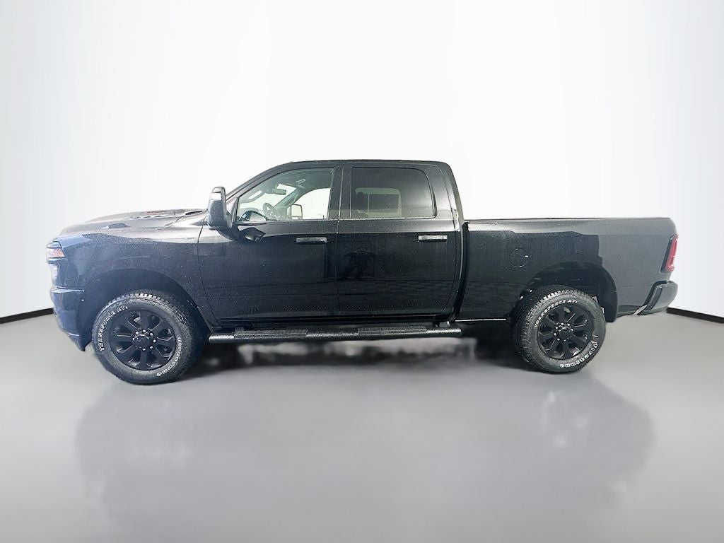 2026 RAM Ram 2500 RAM 2500 BLACK EXPRESS CREW CAB 4X4 6'4' BOX