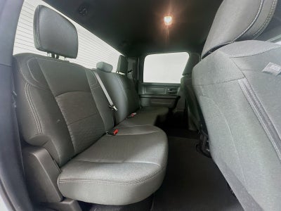 2026 RAM Ram 2500 RAM 2500 BLACK EXPRESS CREW CAB 4X4 6'4' BOX