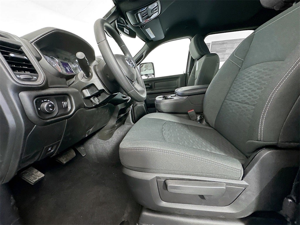 2025 RAM Ram 2500 RAM 2500 TRADESMAN CREW CAB 4X4 6'4' BOX